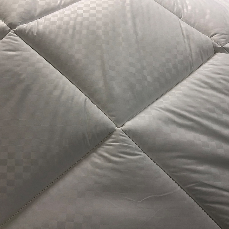 Máquina cortadora de estampado compuesto por ultrasonidos